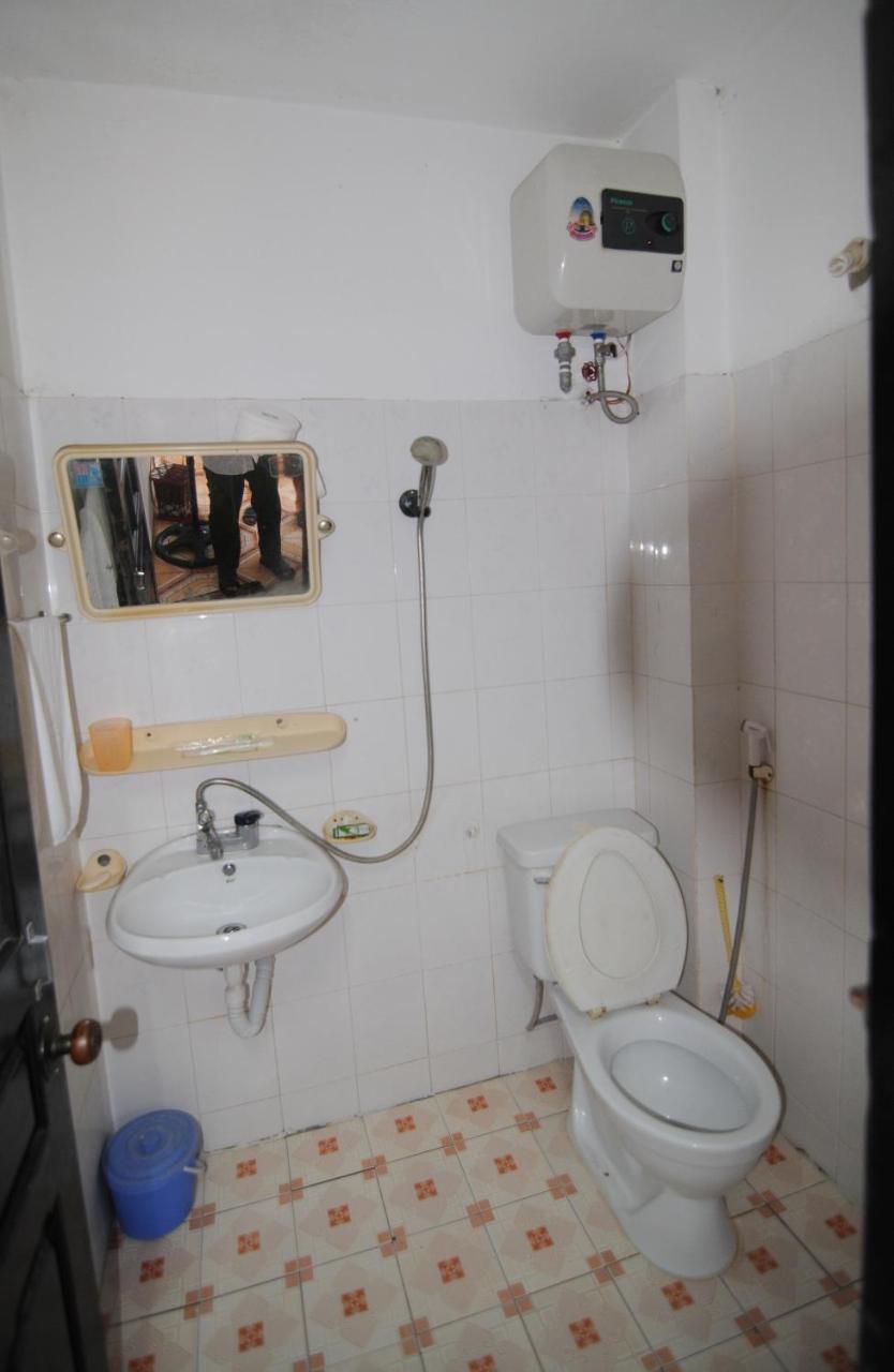 Cuc Phuong Hao Tham Homestay Hotel Nho Quan エクステリア 写真